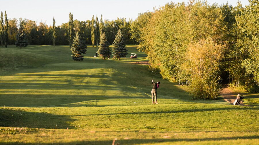 Glacier Greens Par 3 GC
