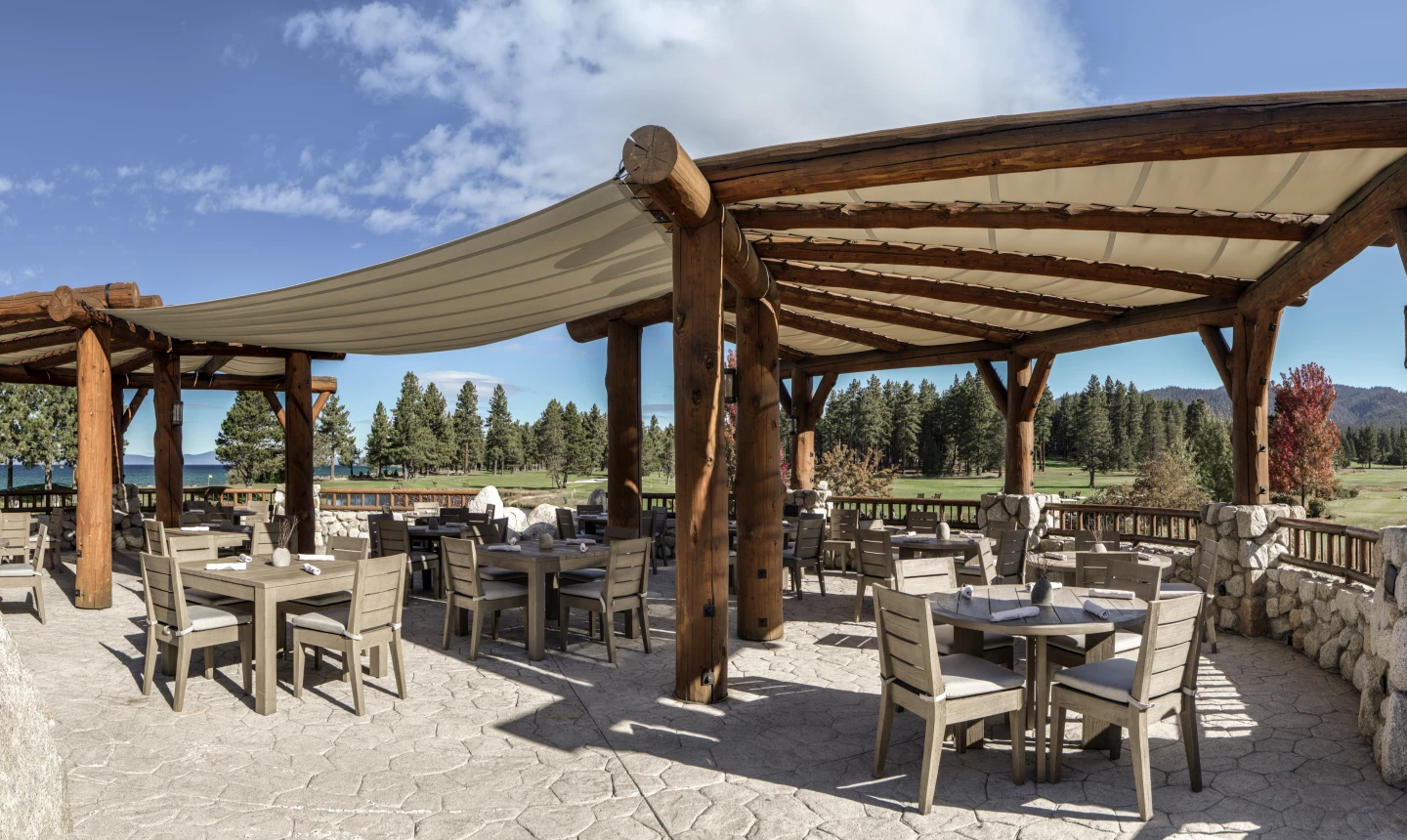 Brooks Bar and Deck at Edgewood Tahoe 