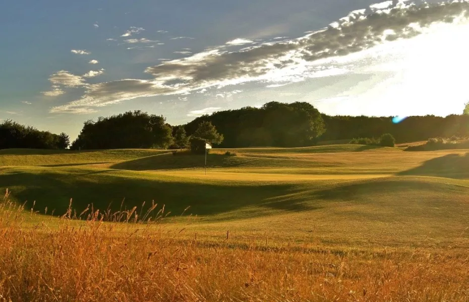 1st green at Kings Hill
