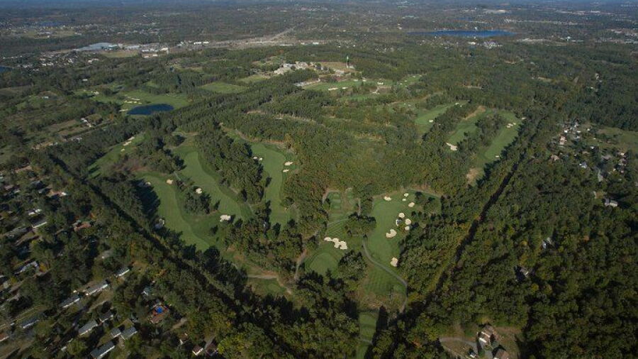 Shepherd's Hollow 1 GC: Aerial view