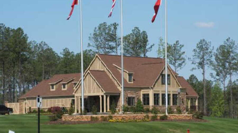 Crystal Falls GC: clubhouse
