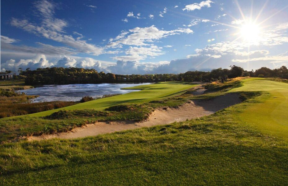 The Lakes Golf Club in Eastlakes,