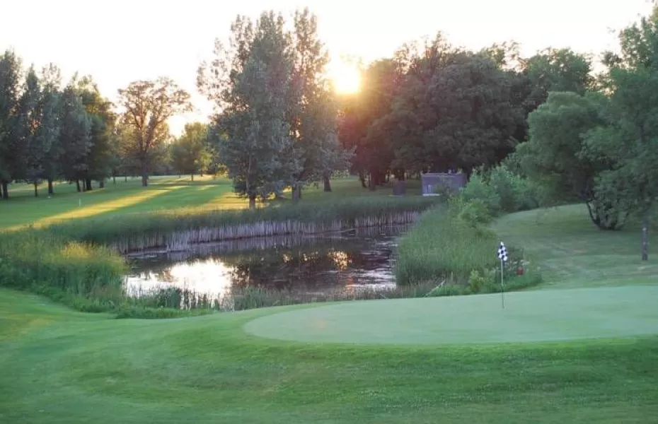 Valley Golf Course in East Grand Forks, Minnesota, USA GolfPass