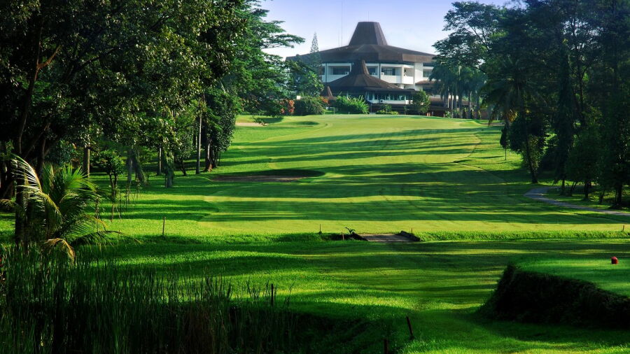 Royale Krakatau GCC: Clubhouse