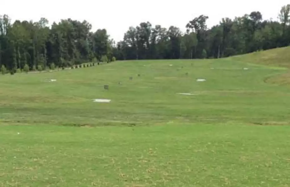 Coonskin GC: Driving range