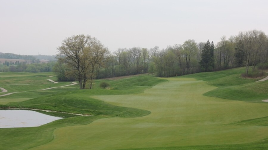 Hawk's View Golf Club - Como Crossings - 15th