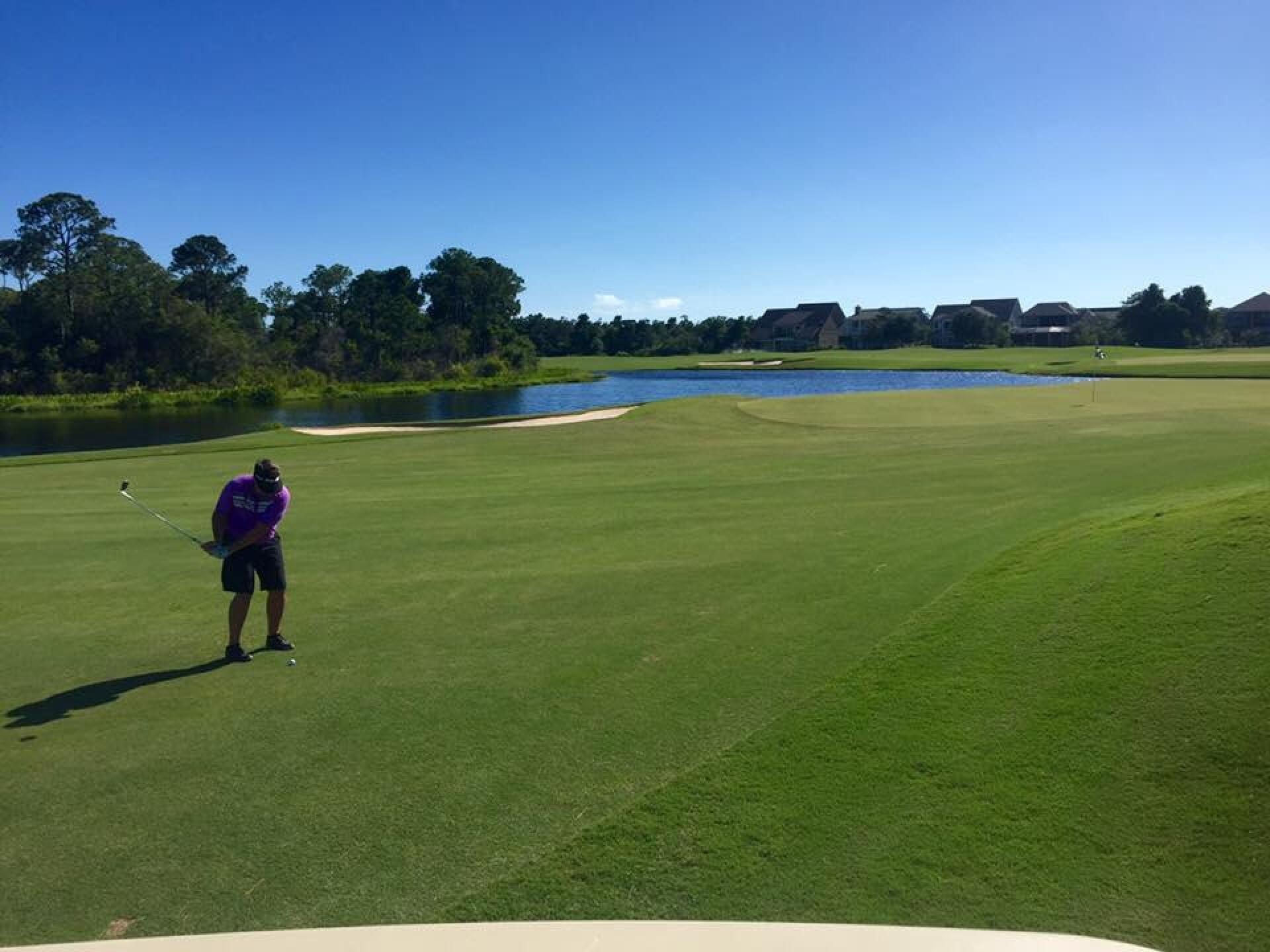 (Photo submitted by caj4au on 06/29/2016)