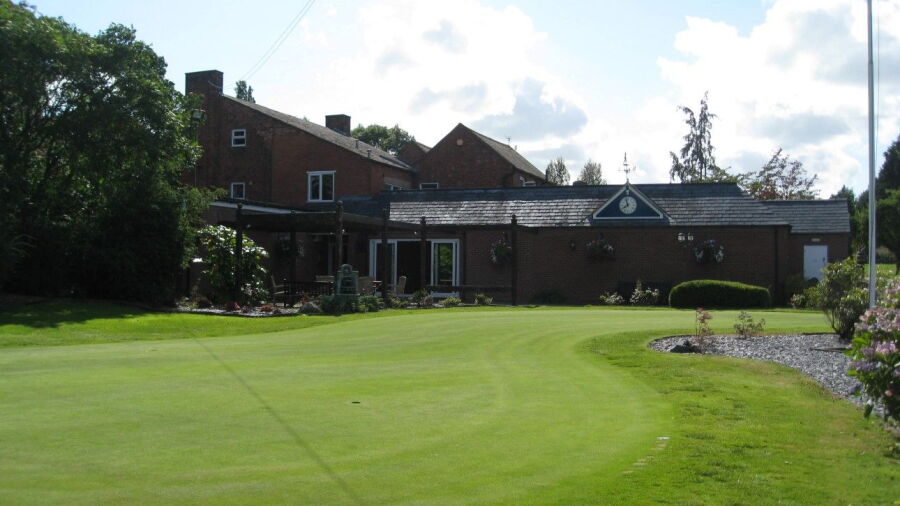 Shrewsbury GC: putting green