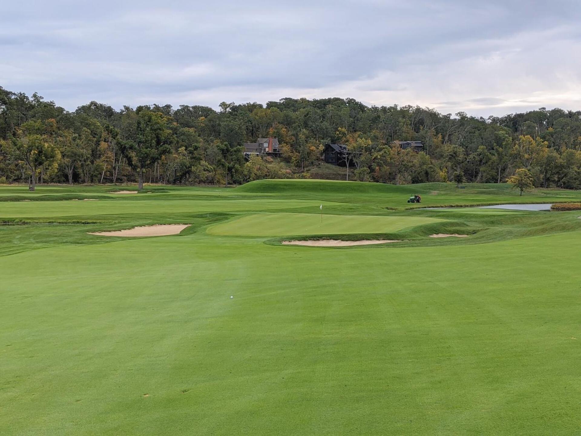 The 10th hole is really good. (Photo submitted by GolferJake78 on 10/15/2021)