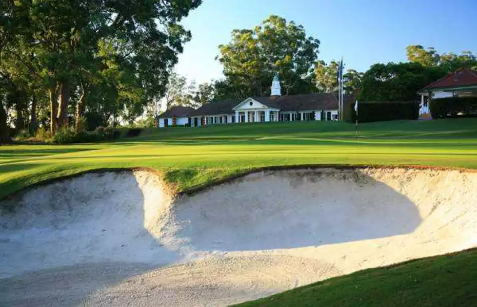 Bunker on Avondale's 18th