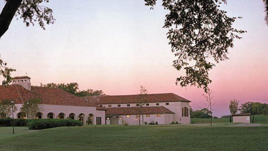 Black Hawk CC: Clubhouse & #1