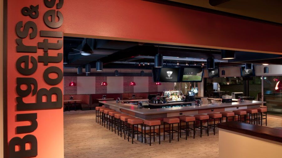 TopGolf Allen - Bar