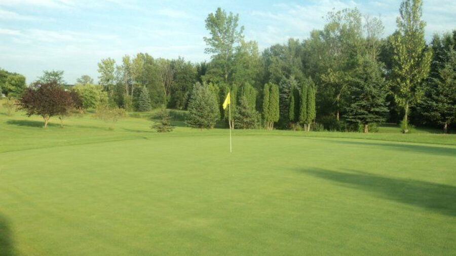 Summer Breeze Par 3