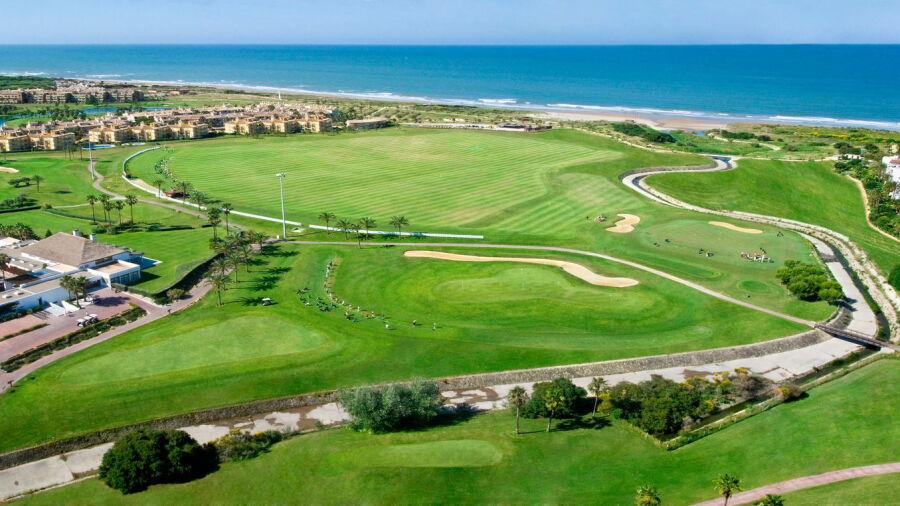 Costa Ballena Ocean GC: Driving range