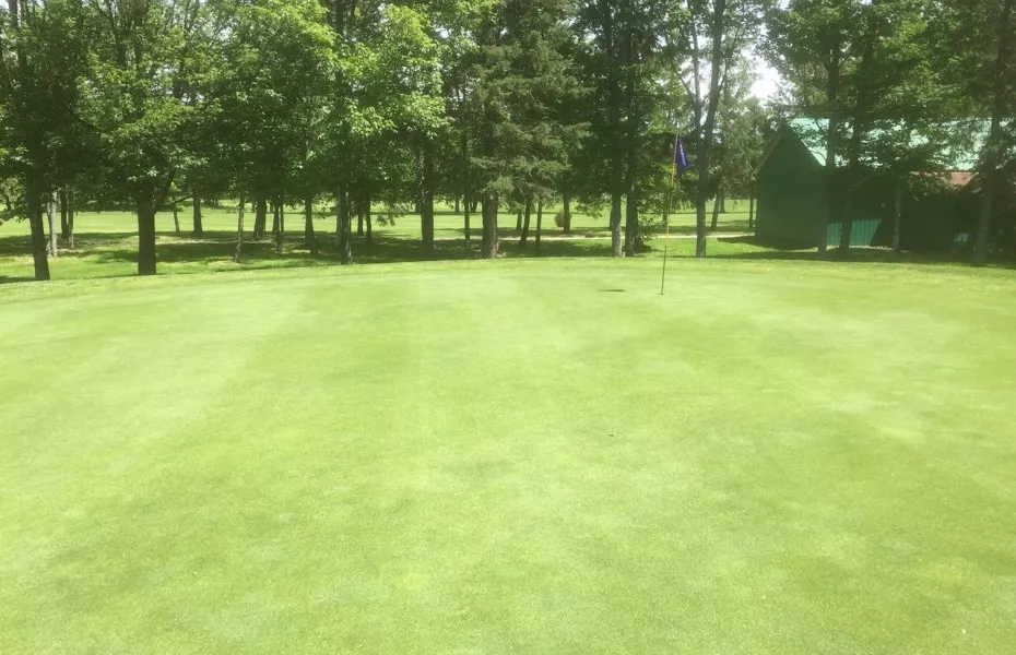Club de Golf Trois-Saumons