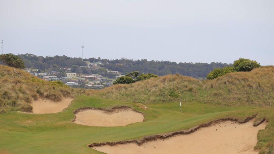 Barnbougle Dunes: 4th hole