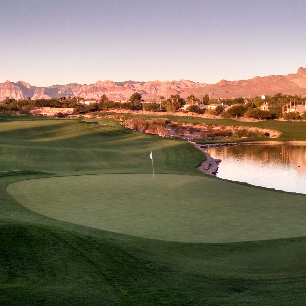 Get the PGA Tour treatment at TPC Las Vegas