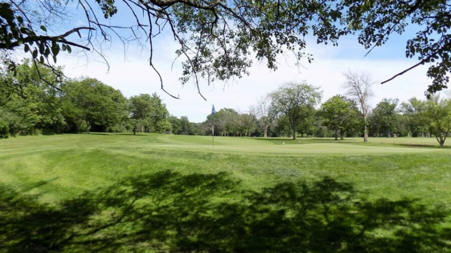 Chick Evans GC