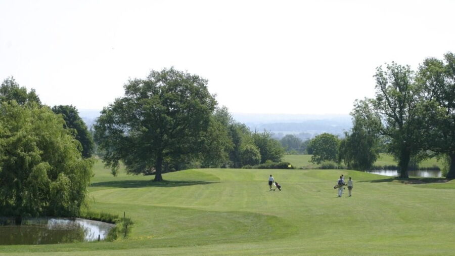 Les Dryades GC