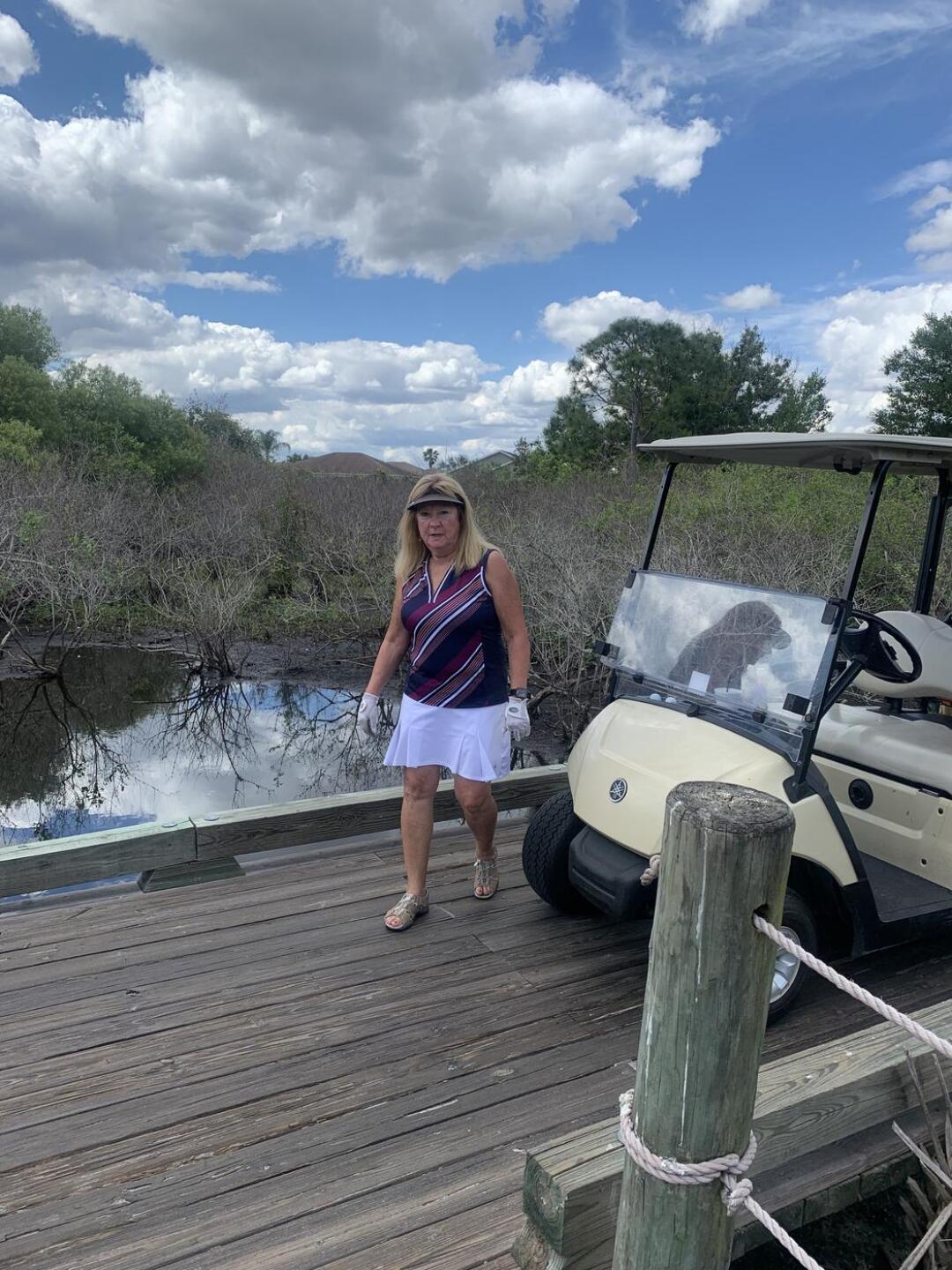 My Girl on the The Bridge  in the middle of a bridge (Photo submitted by u394625732 on 03/05/2022)
