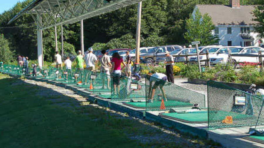 Ponemah Green Family Golf Center: Driving range