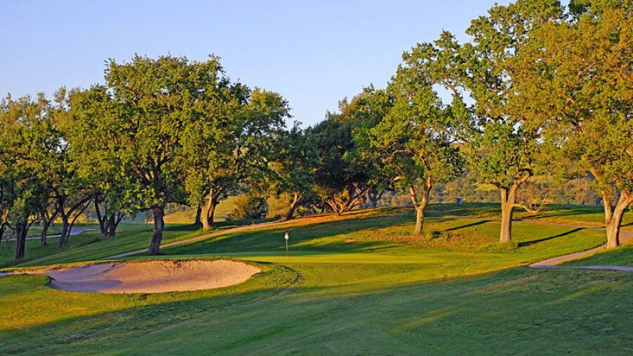 Chalk Mountain GC