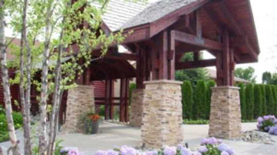 Fox Hills CC: Fox Classic clubhouse