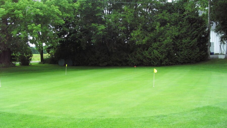 Irish Hills G & CC: pro shop