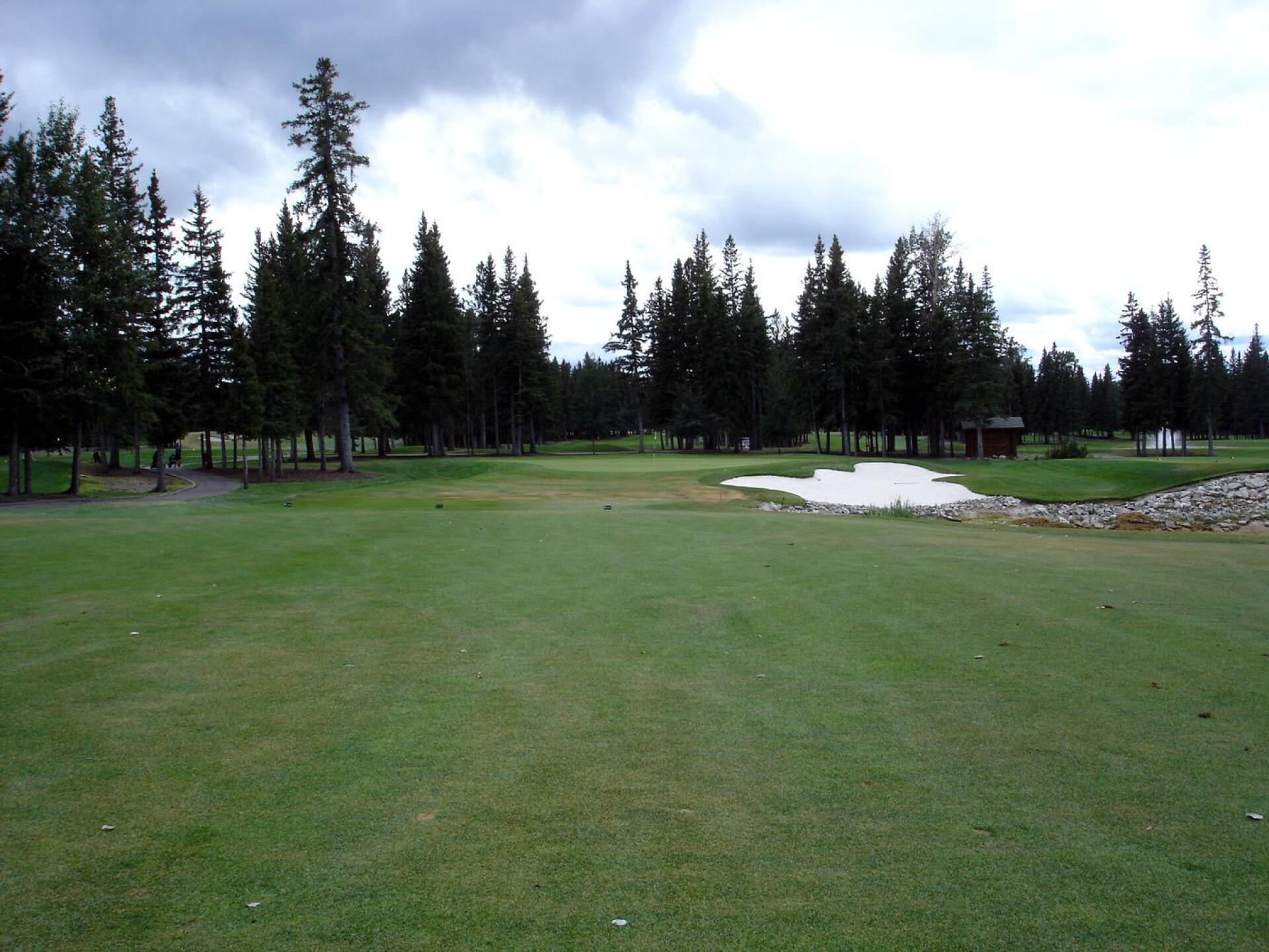 Sundre GC, Hole 6, Par 4, 400 yds (Photo submitted by DYakimec on 08/21/2021)