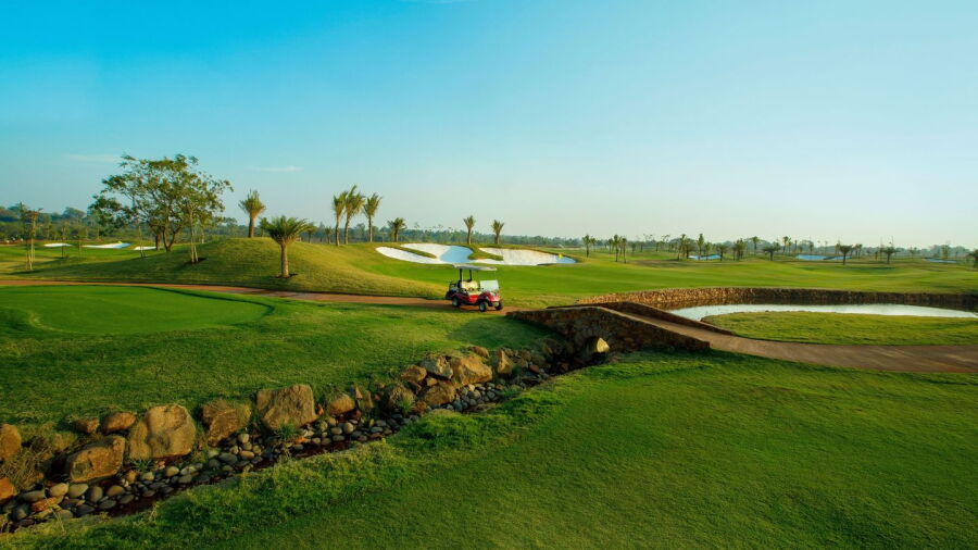Vooty Golf County