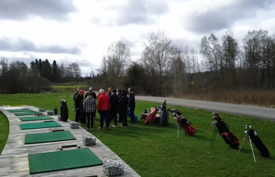 Horlycke GC: Driving range