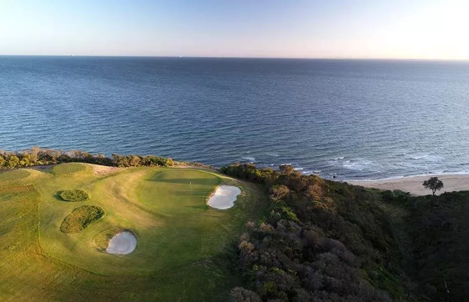 Mornington Country GC: #19