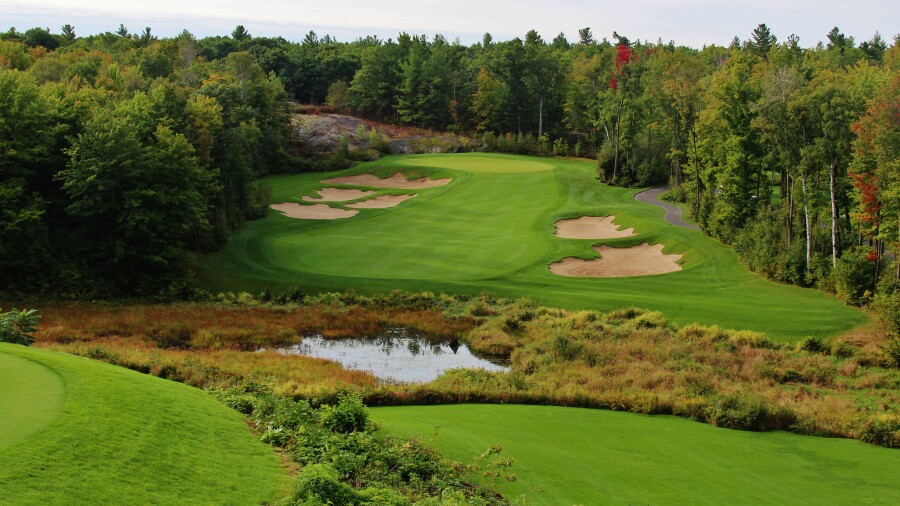 Muskoka Bay Club golf course - hole 4