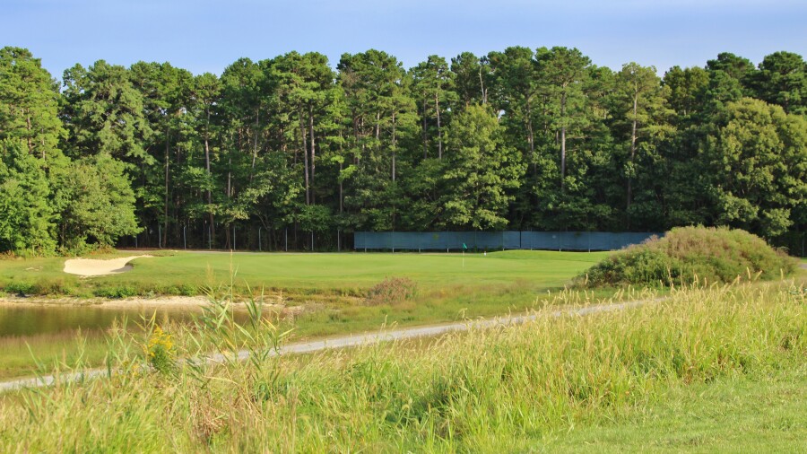 McCullough's Emerald Golf Links - hole 13