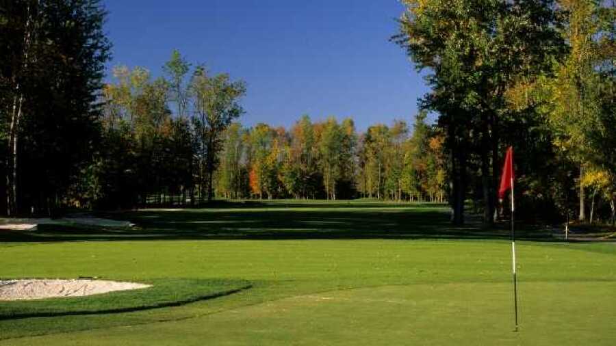 Silver Lakes GC: #18
