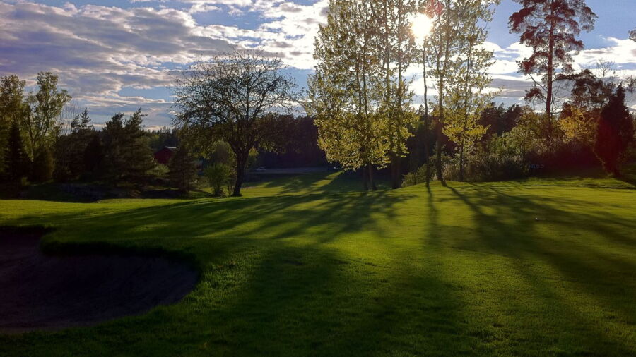 Ljustero Golf