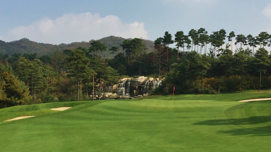 Haesley Nine Bridges golf course - hole 7