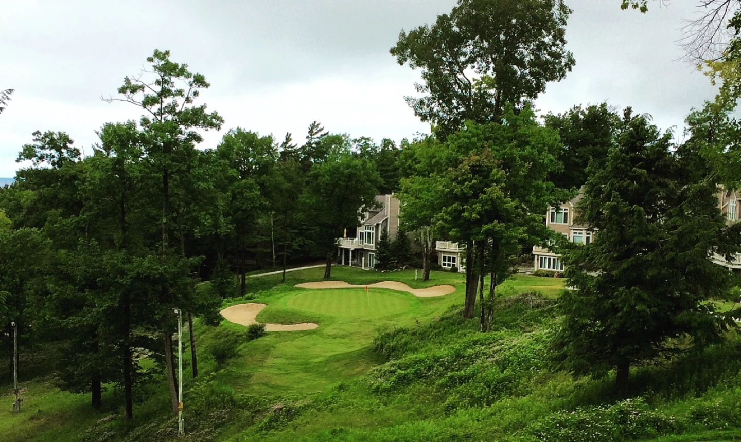 Mountain Flowers golf course - No. 3