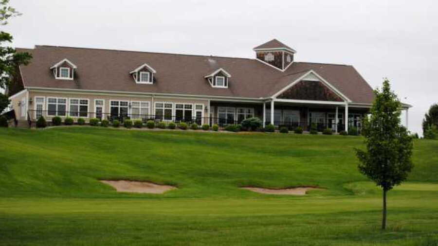 Orchard Hills CC: Clubhouse