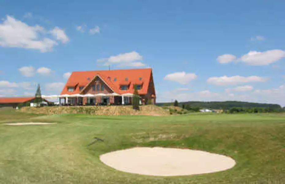 Friedberg/H GC – Championship: #18 & clubhouse