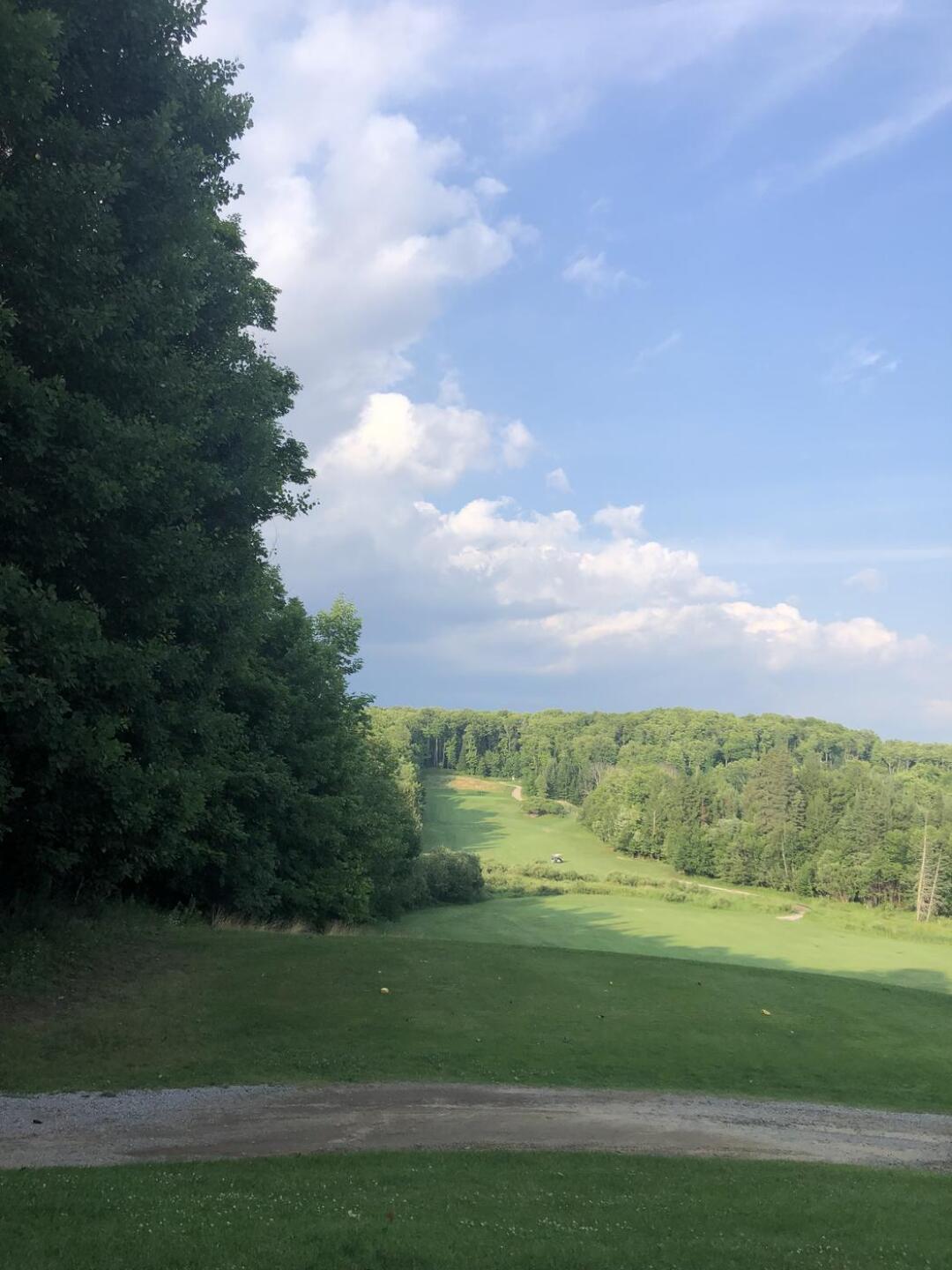 Hole 13. Par 5 (Photo submitted by u3989943 on 10/01/2021)