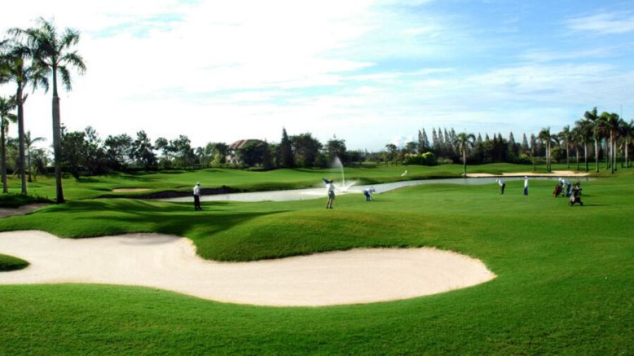 Gading Raya Padang GC