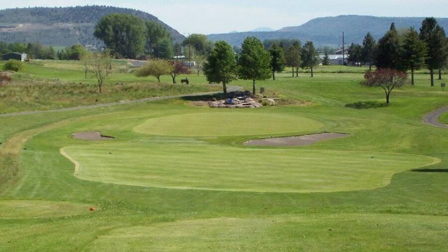 Shield Crest GC