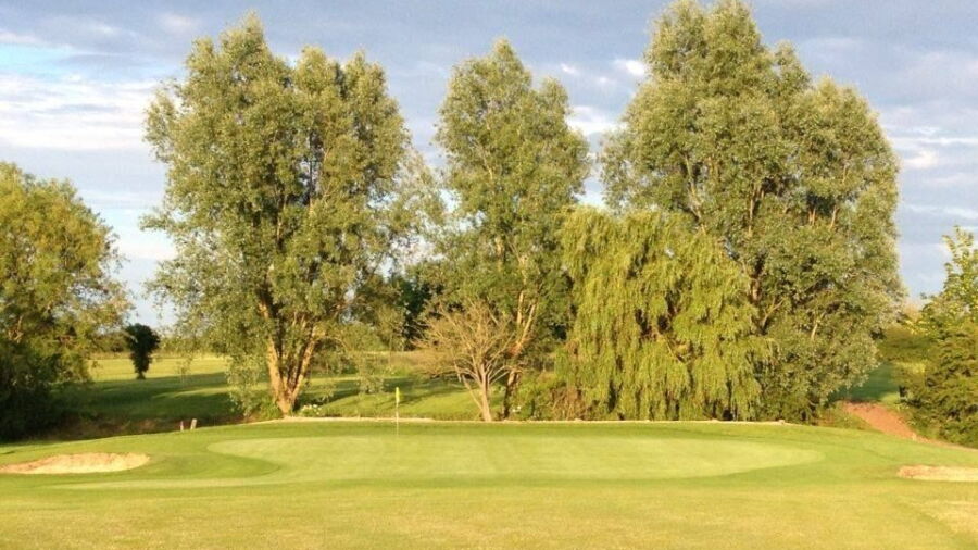 Millers Barn Golf Park