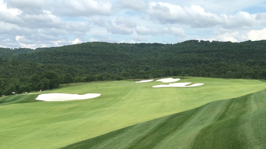 Payne's Valley - hole 12 green 
