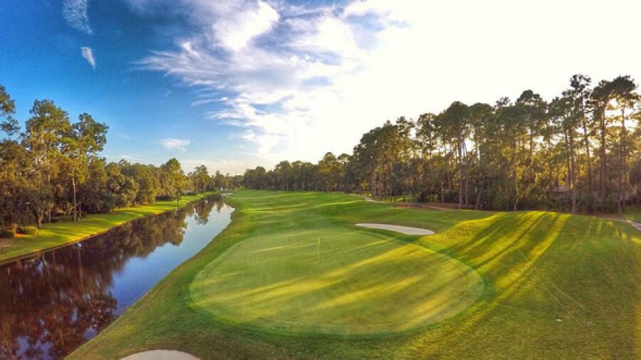 14 - Living The Green - October 2015 - tpcsawgrass
