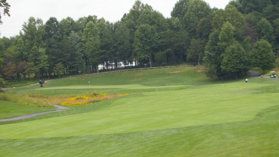 Hampshire Greens Golf Course - 2nd hole