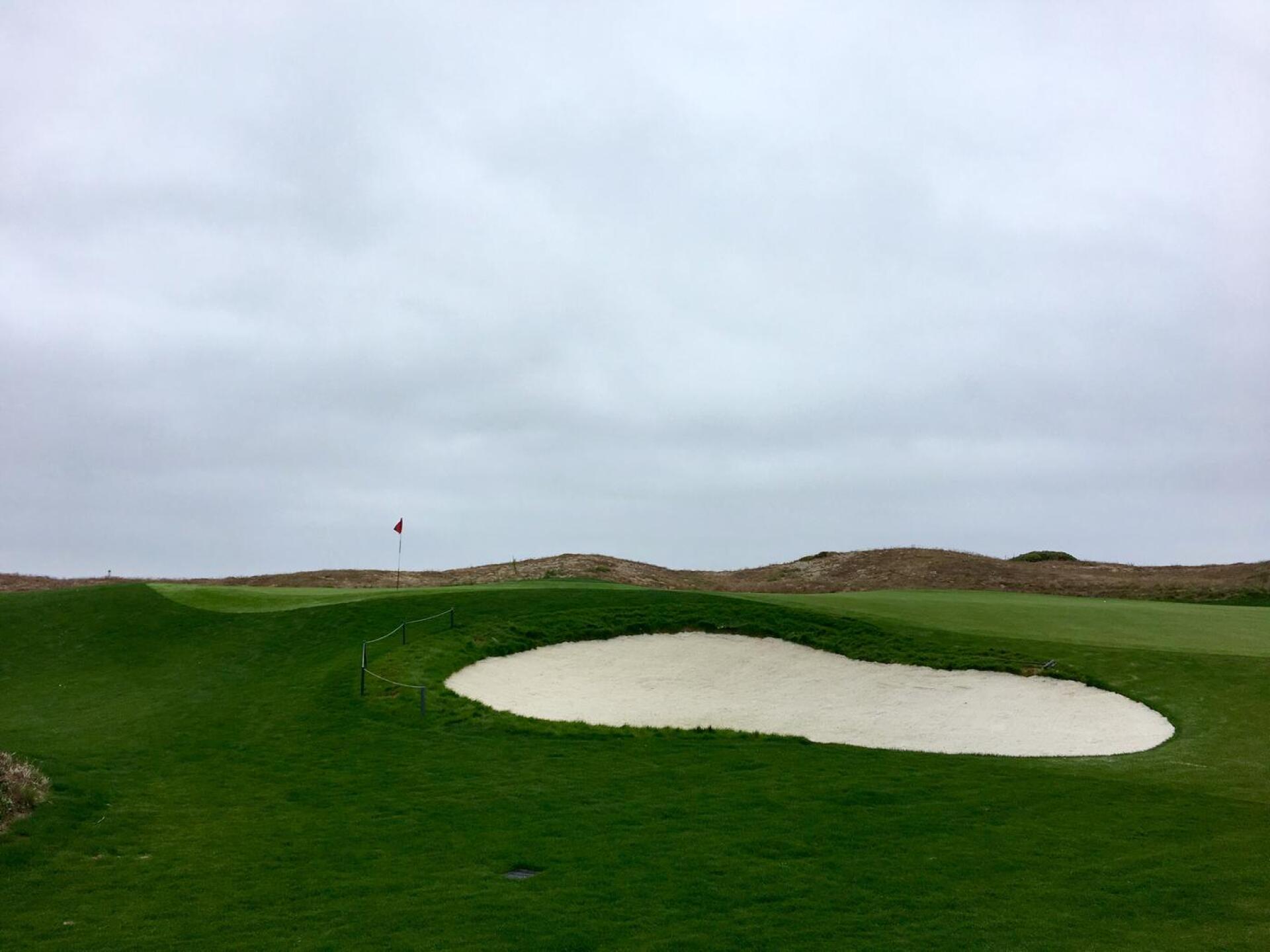 Par-4 fifth hole (Photo submitted by BrandonWebb on 08/12/2017)