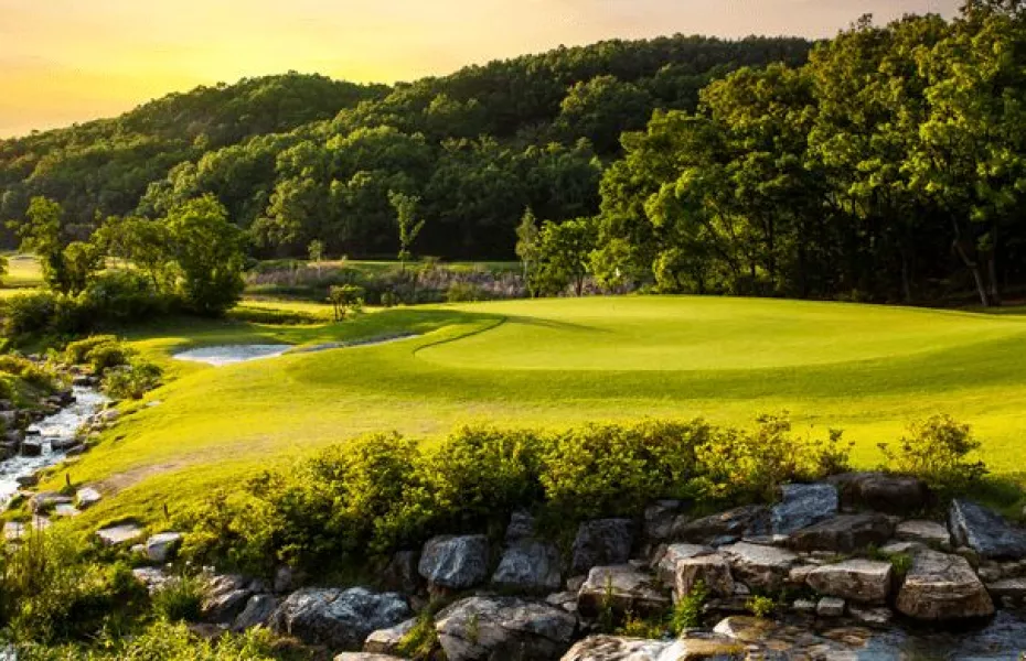 Smart KU Golf Pavilion