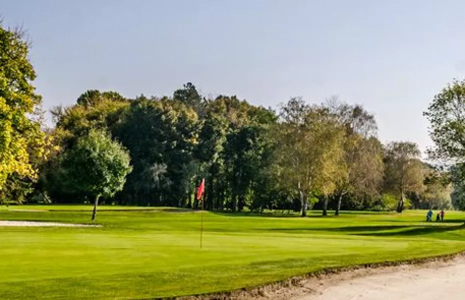 Old Lake GCC